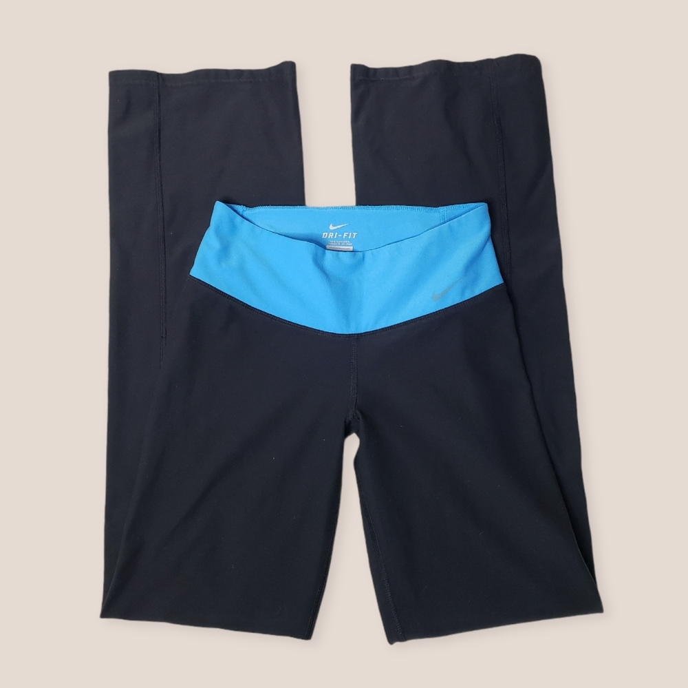 Nike One Recycled Plastic Dri Fit Leggings bootcut